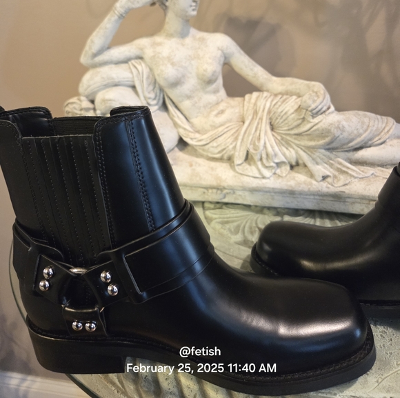 Marc Fisher Mizzi Moto Boots Harness Designer Leather Celebrity #42 - Picture 7 of 13